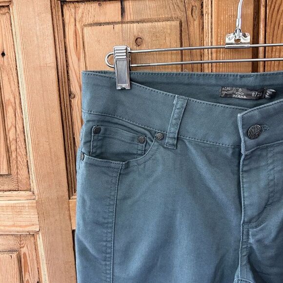 prAna size 6/28 Skinny Leg Cropped Jeans Carlotta Crop Pants Starling Green Blue - Picture 4 of 7